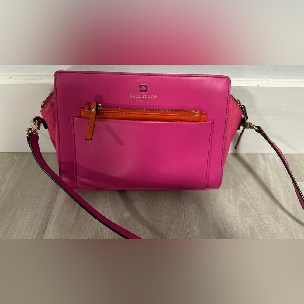 Kate Spade Adelia LEATHER Crossbody Bgnvl/Cbon Pink Shoulder Bag - Picture 3 of 6